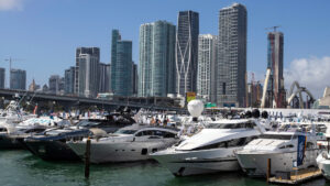 Il Miami International Boat Show 2026 ritorna a Miami Beach