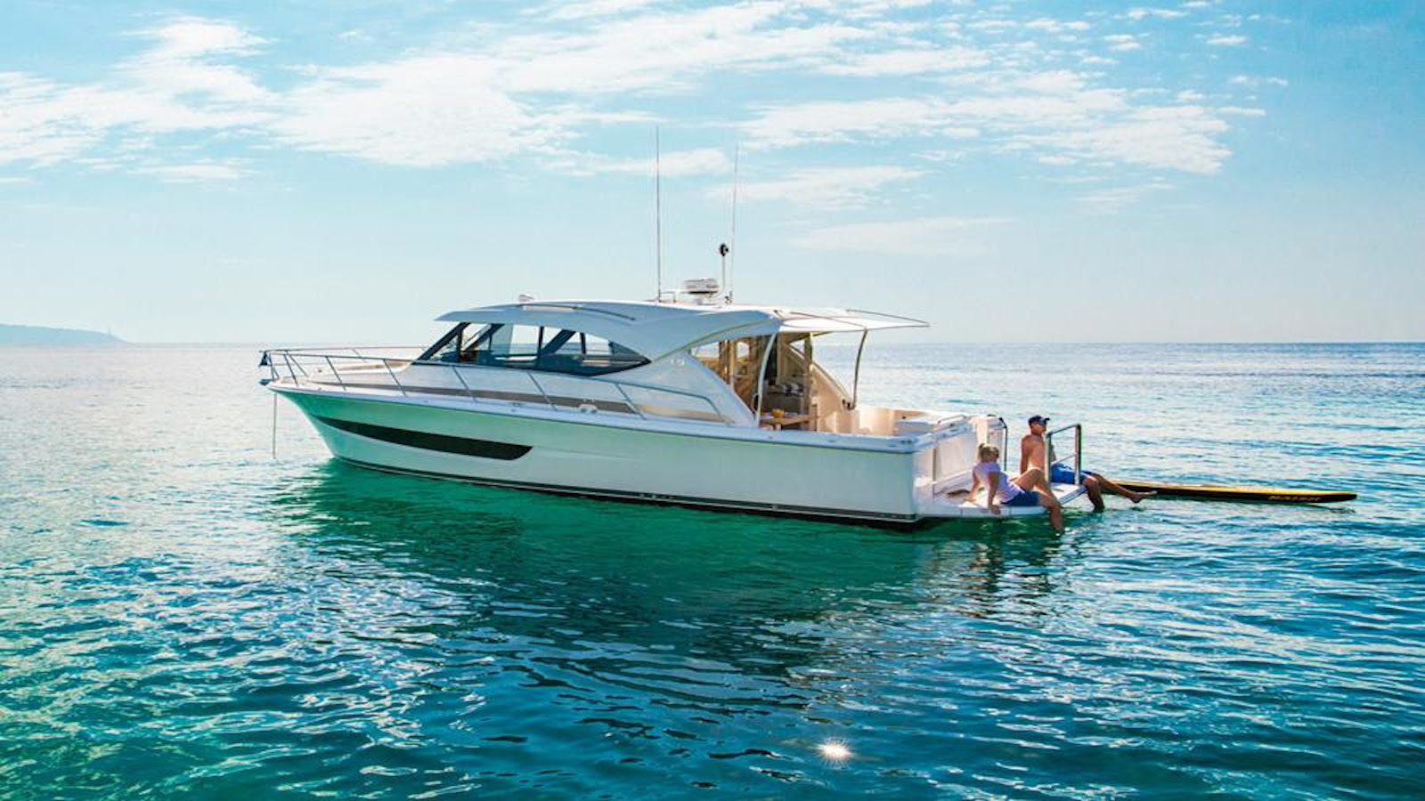 Riviera 395