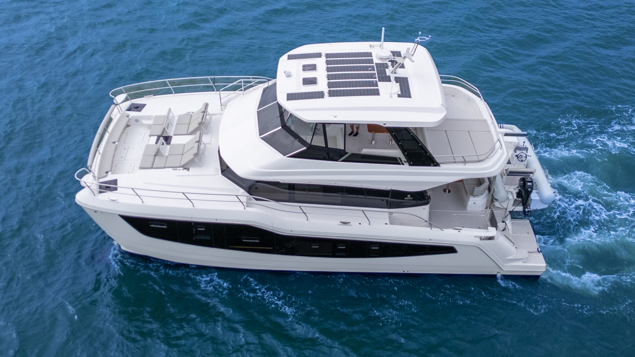 Aquila 50 Yacht