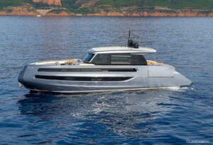 Invictus ST550, la nuova icona firmata Christian Grande