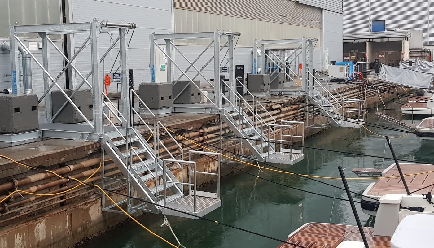 navaltecnosud boat stand