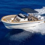 Selva 920 Center Console