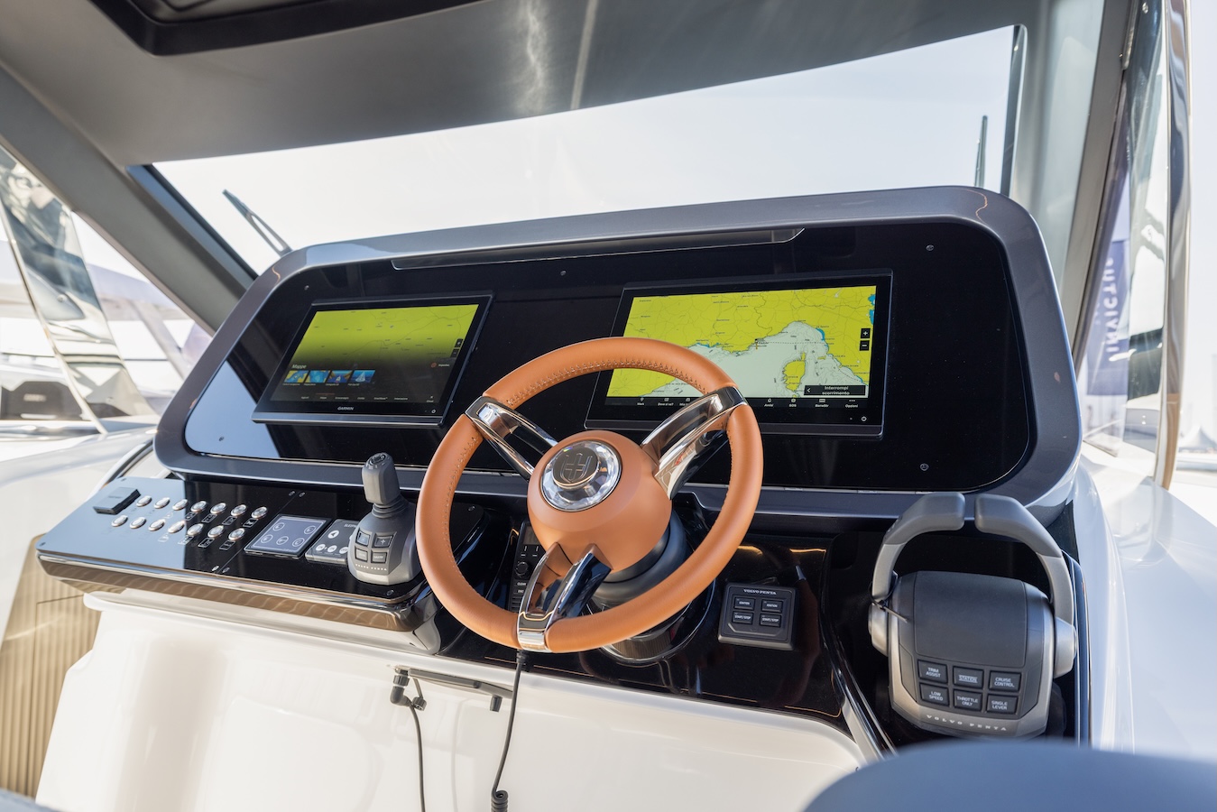 Invictus TT460 Shell Edition