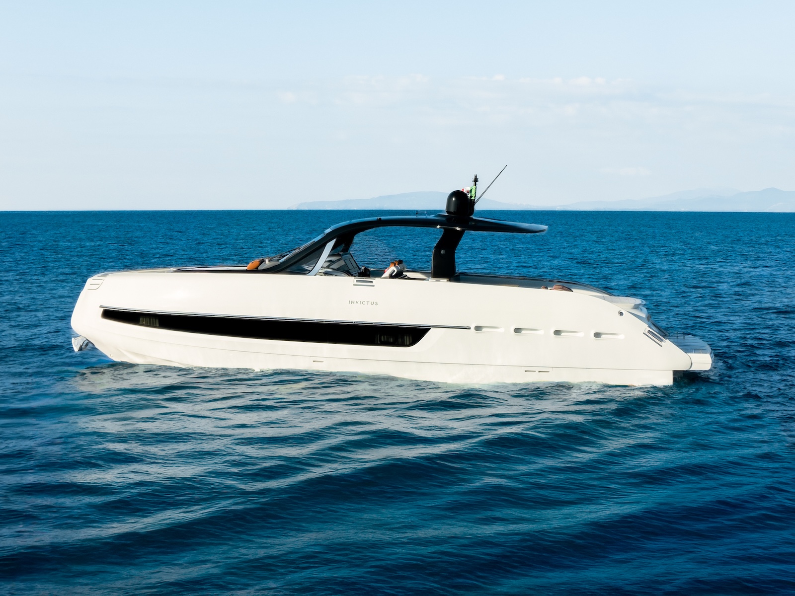 Invictus TT460 Shell Edition