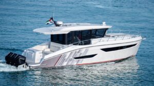 Oryx 37LX: il nuovo cross cabin cruiser di Gulf Craft debutta all’Abu Dhabi International Boat Show 2025