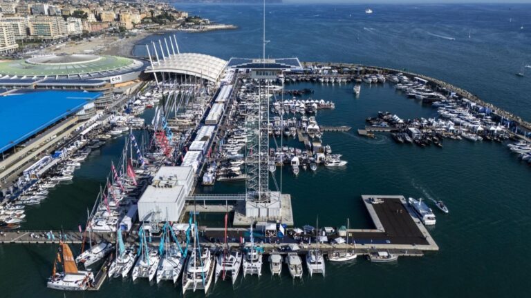 salone nautico di genova foto