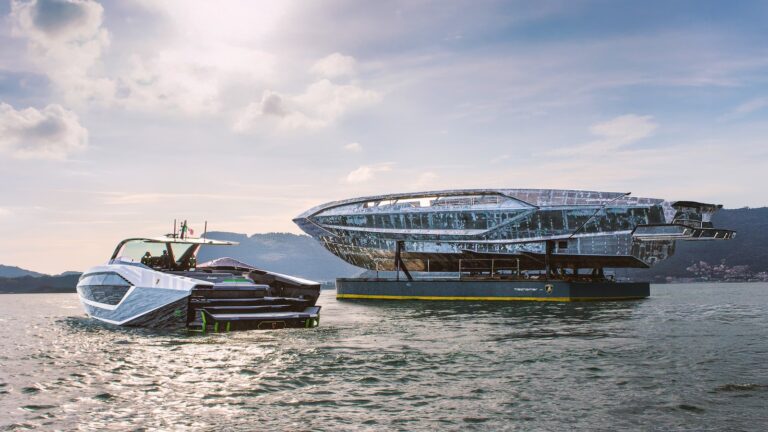 The Italian Sea Group Crisi cover