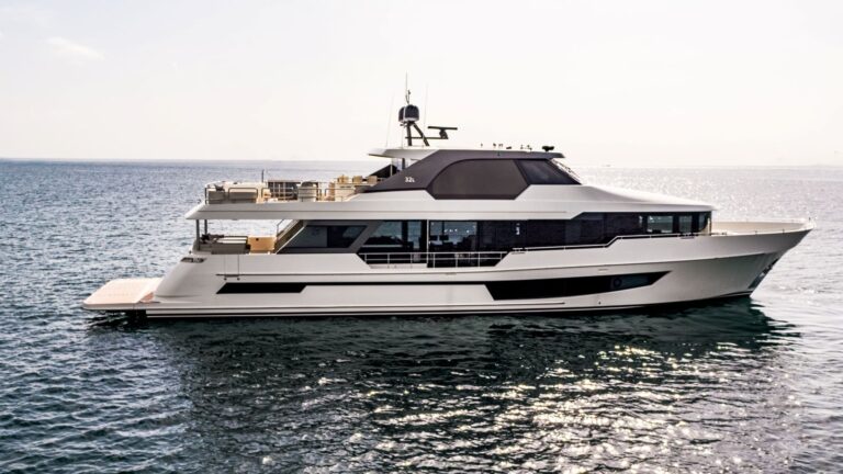 ocean alexander 32l copertina ita