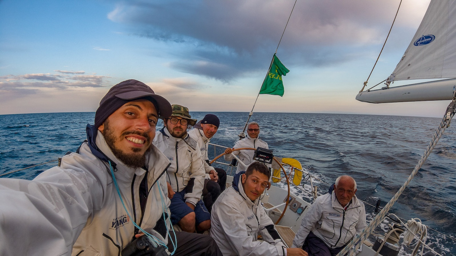 collaudatore di barche a motore e di barche a vela