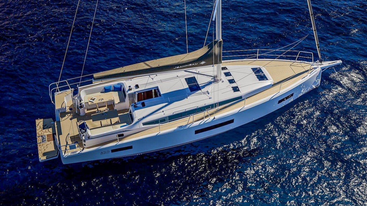 Jeanneau Sun Odyssey 455 vista dall'alto Jeanneau Sun Odyssey 455 vista dall'alto