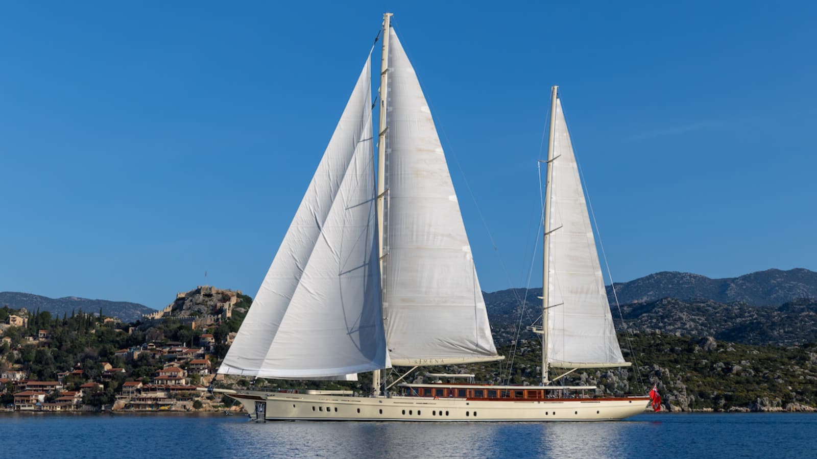Simena superyacht