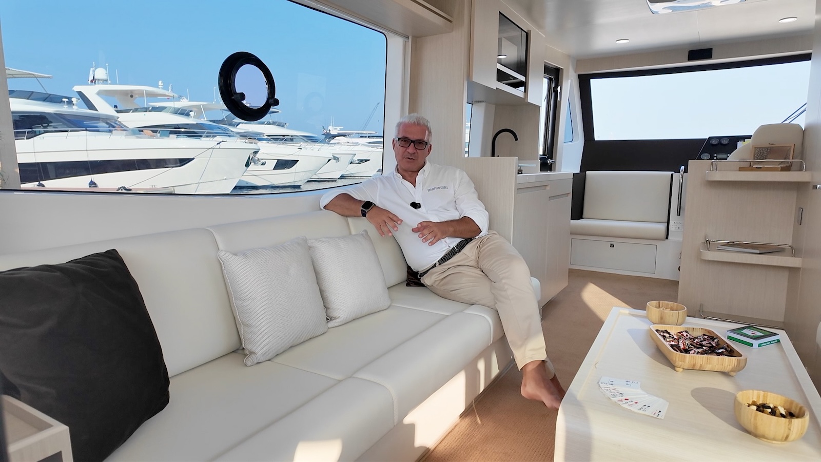 Luca D'Ambrosio spiega la composizione degli interni di SilverCAT 40 Lux