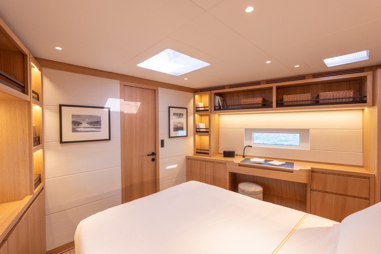 Grand Soleil Plus 80 Master Cabin