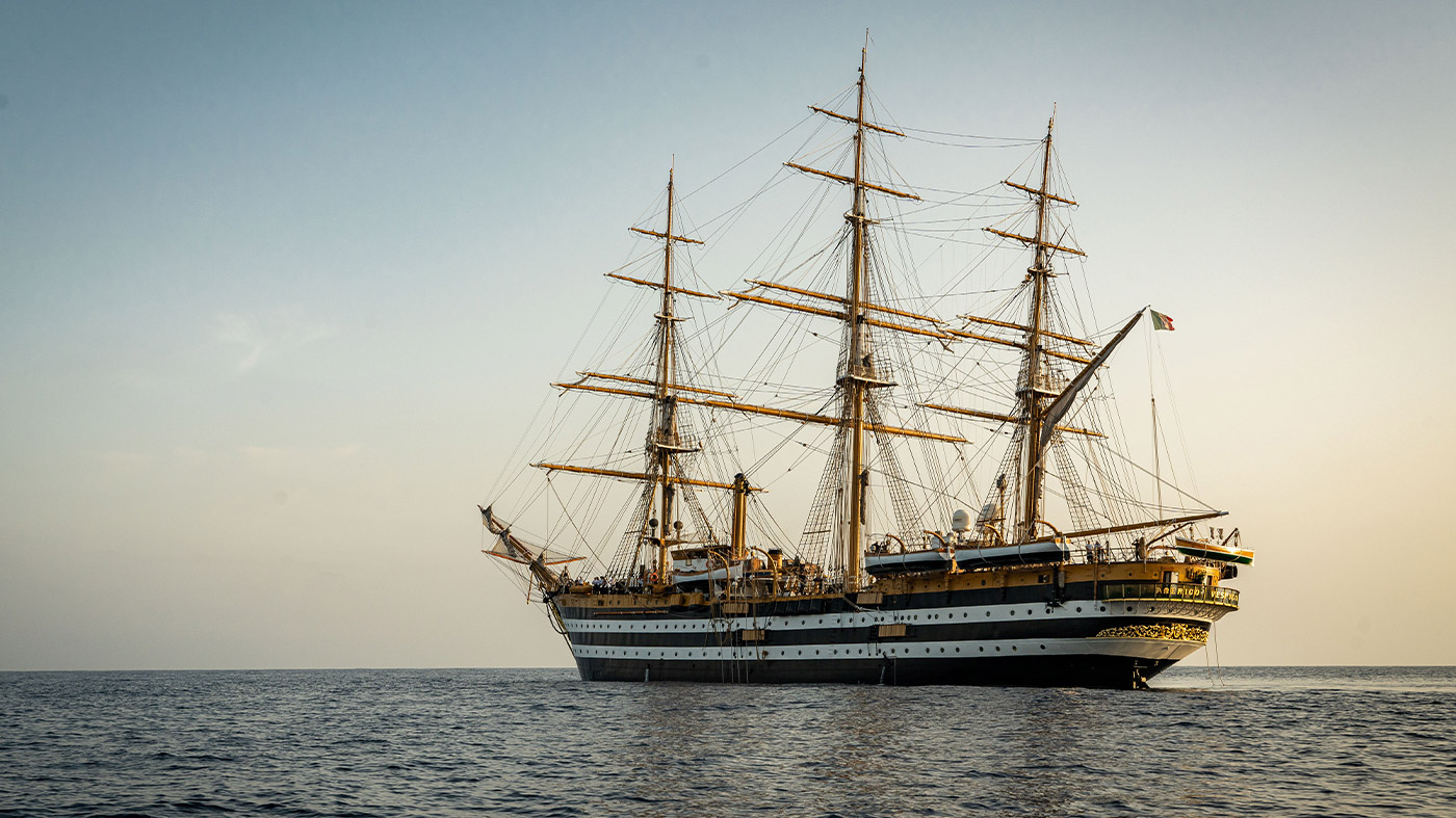 nave amerigo vespucci