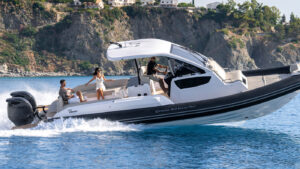 Cayman 41.0 Hard Top: la prova in mare della nuova proposta sportiva di Ranieri International