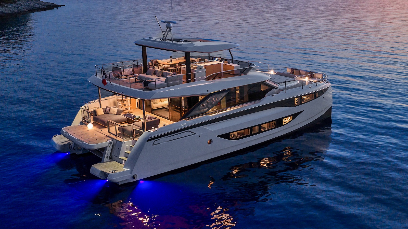 PRESTIGE M8 EVO PROVA IN MARE still PRESTIGE M8 EVO PROVA IN MARE still