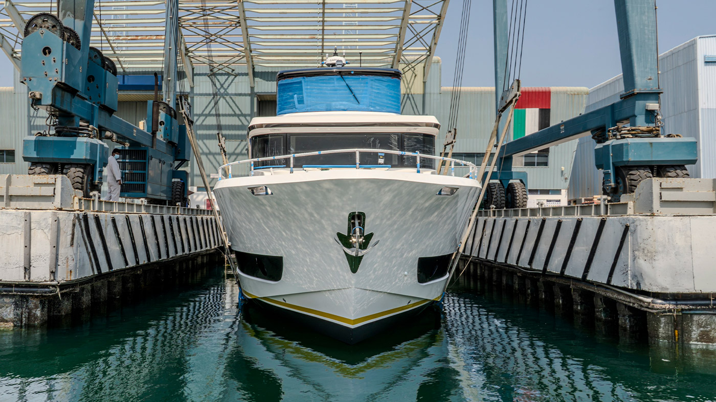 Nomad 70, il nuovo long-range cruiser di Gulf Craft varato in acqua