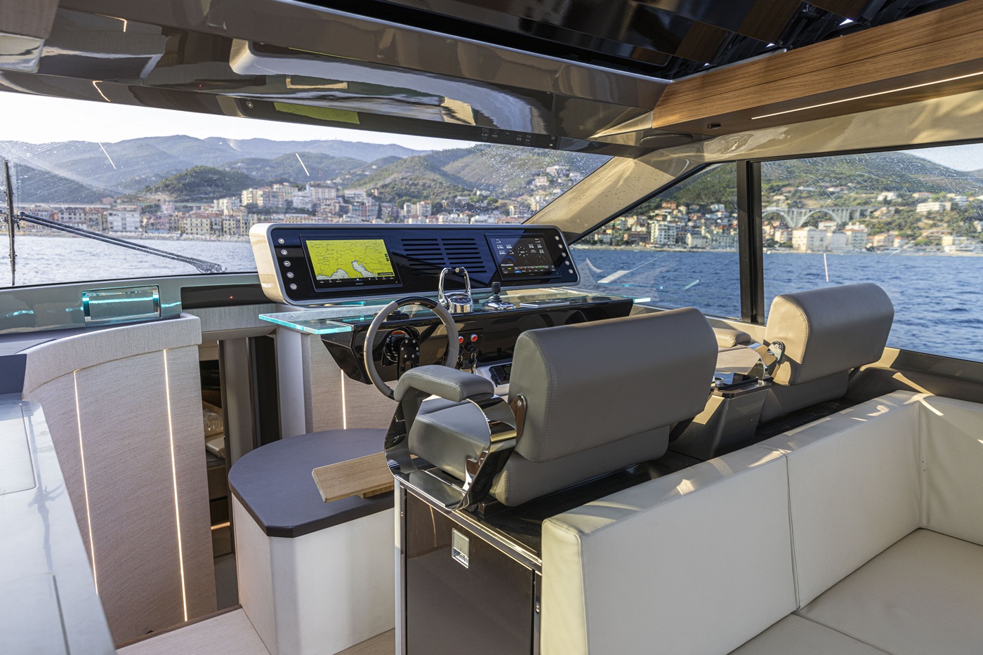rio yachts Sport Coupé 50_12
