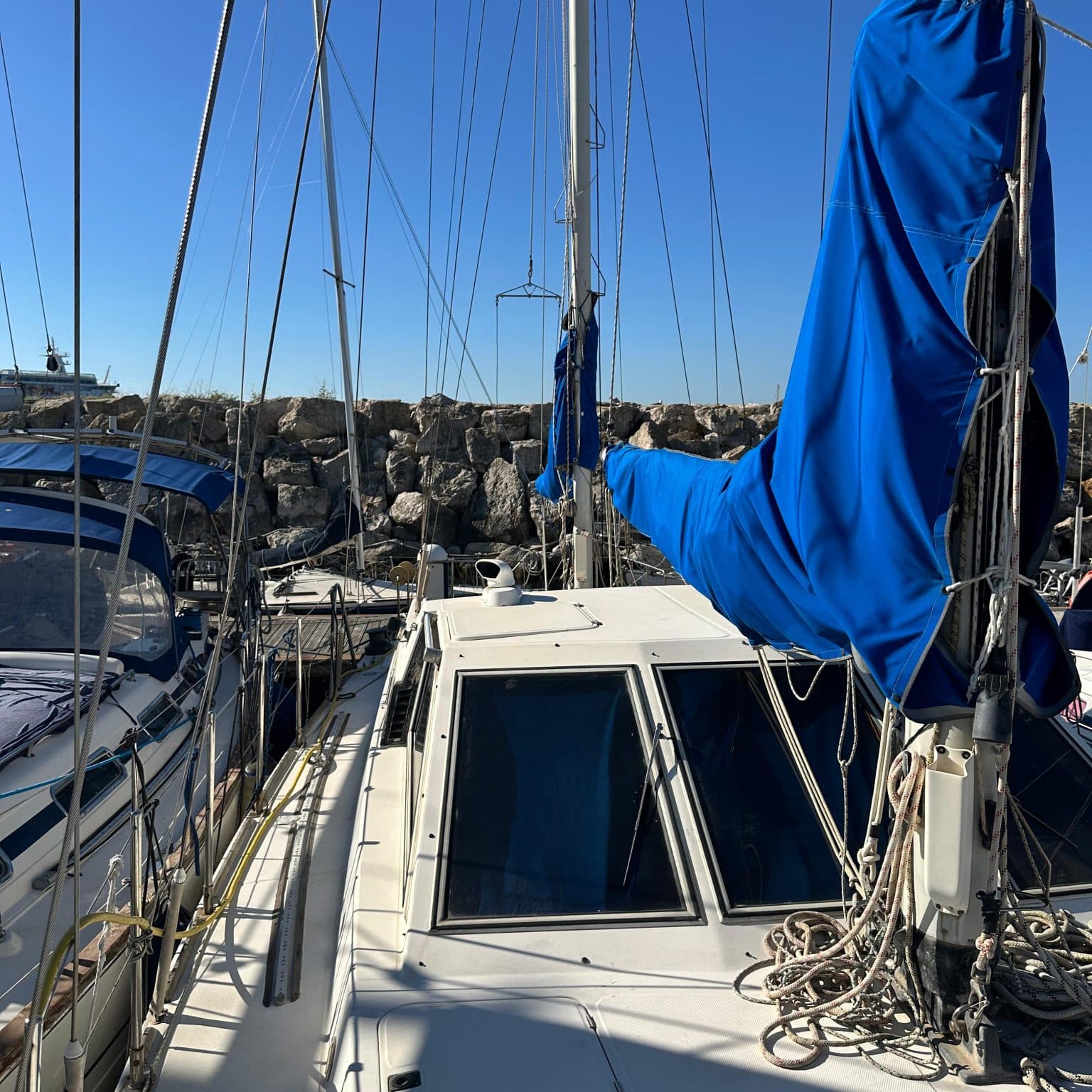 6726400db1155